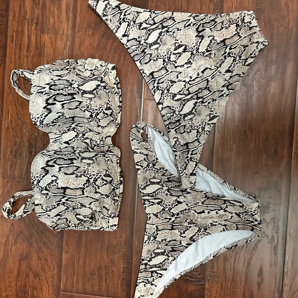Shade & Shore Snake Print Bikini Set - Picture 1 of 2